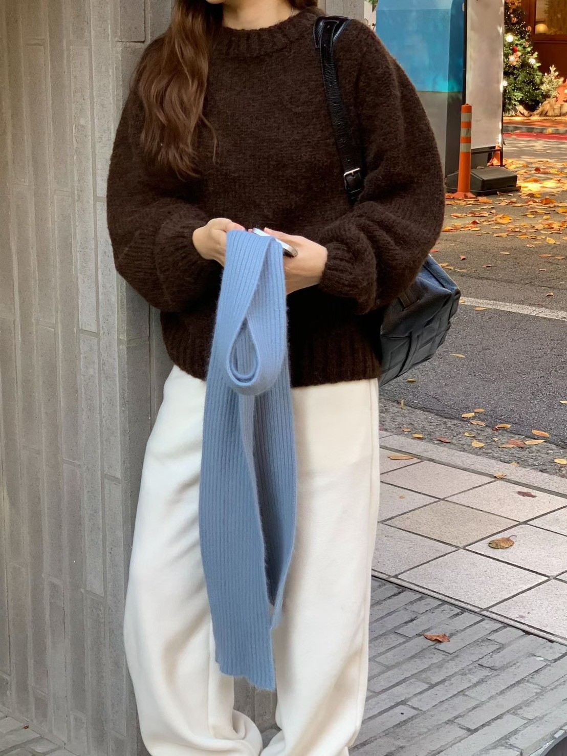 A26.大V家圓領柔美駝羊毛衣