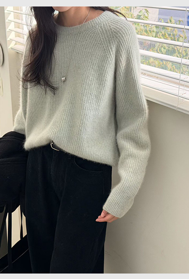 A57.瘦瘦歐膩仙氣柔美坑條毛衣