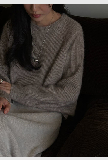 A57.瘦瘦歐膩仙氣柔美坑條毛衣