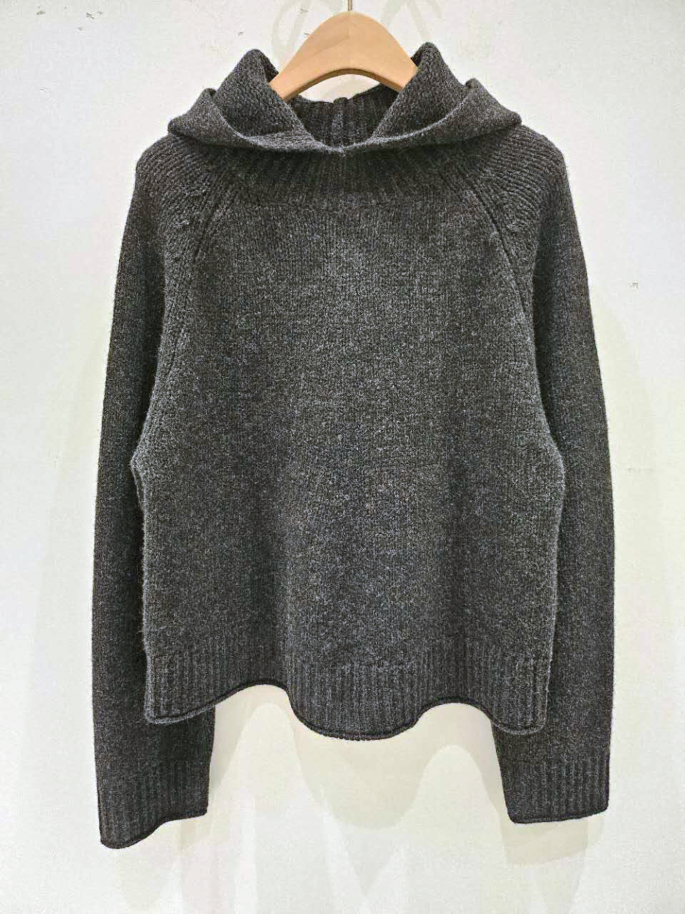 A96.星星家保暖100%Wool連帽毛衣