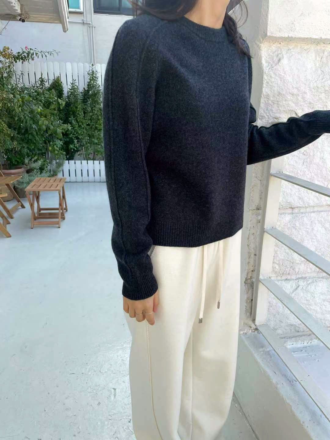 A90.星星家100%Wool袖子剪接毛衣