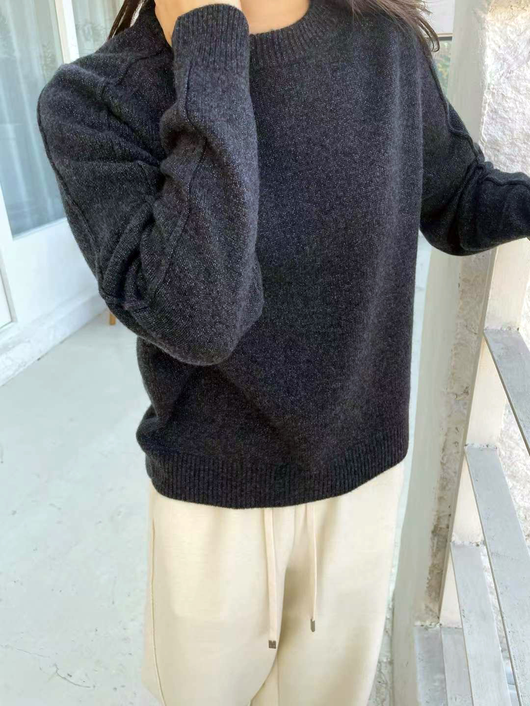 A90.星星家100%Wool袖子剪接毛衣