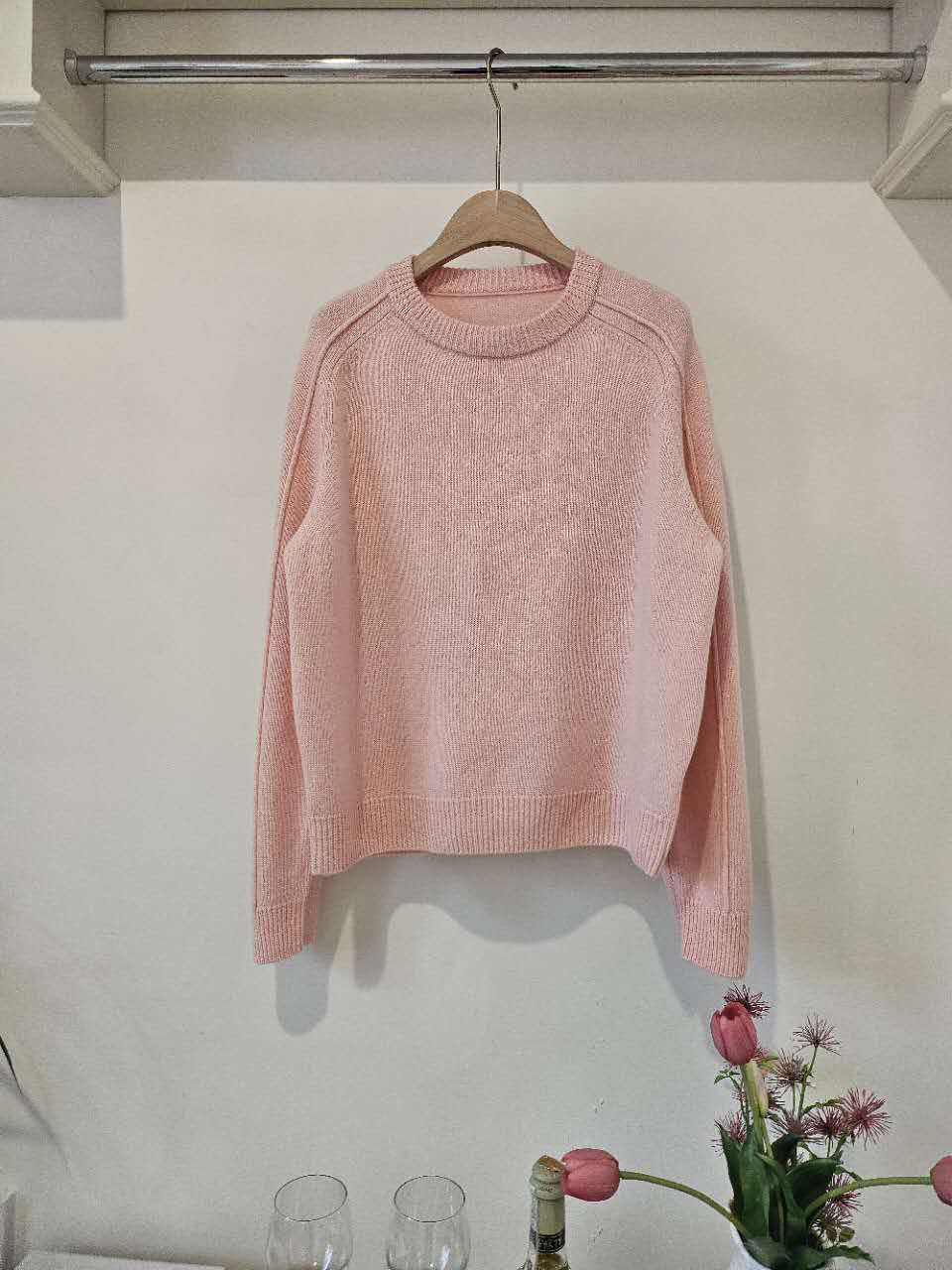 A90.星星家100%Wool袖子剪接毛衣