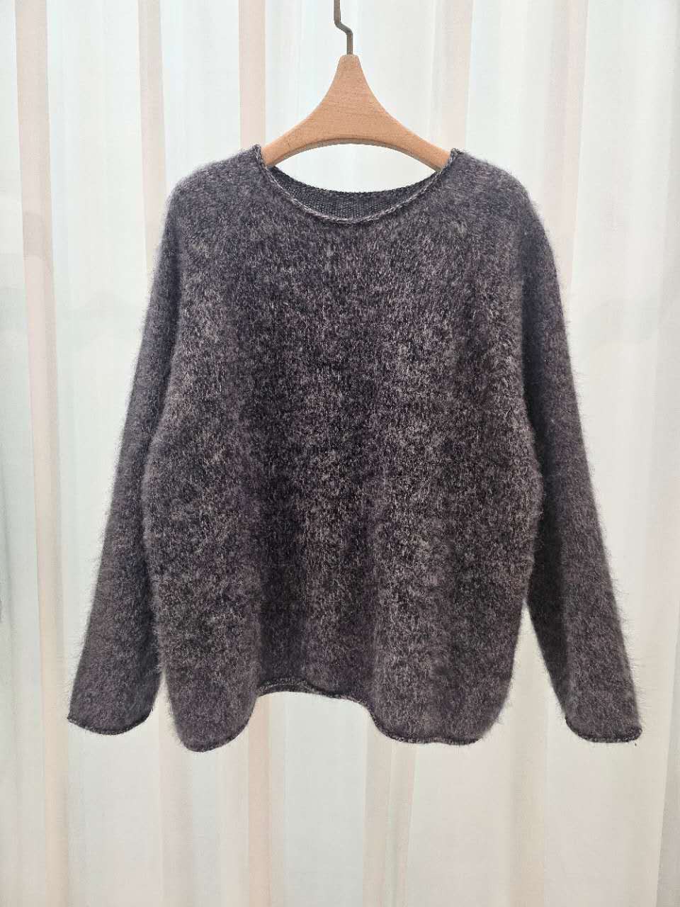 A93.星星家100%Wool溫柔圓領毛衣