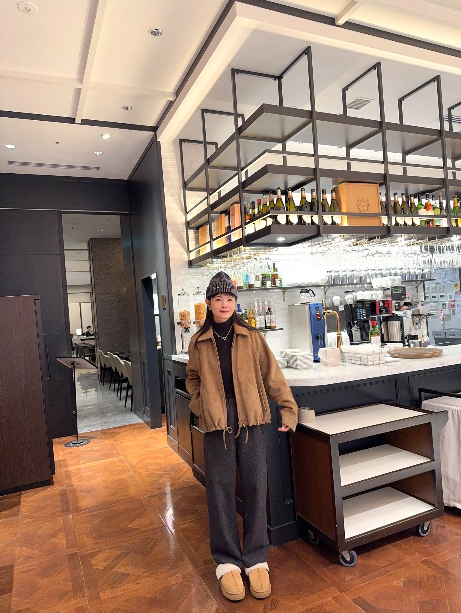 星星家100%犛牛V領毛衣