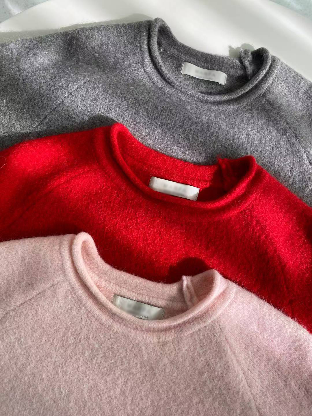 B82.淡雅溫柔必備圓領毛衣