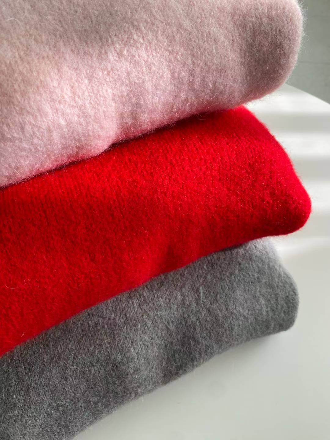 B82.淡雅溫柔必備圓領毛衣