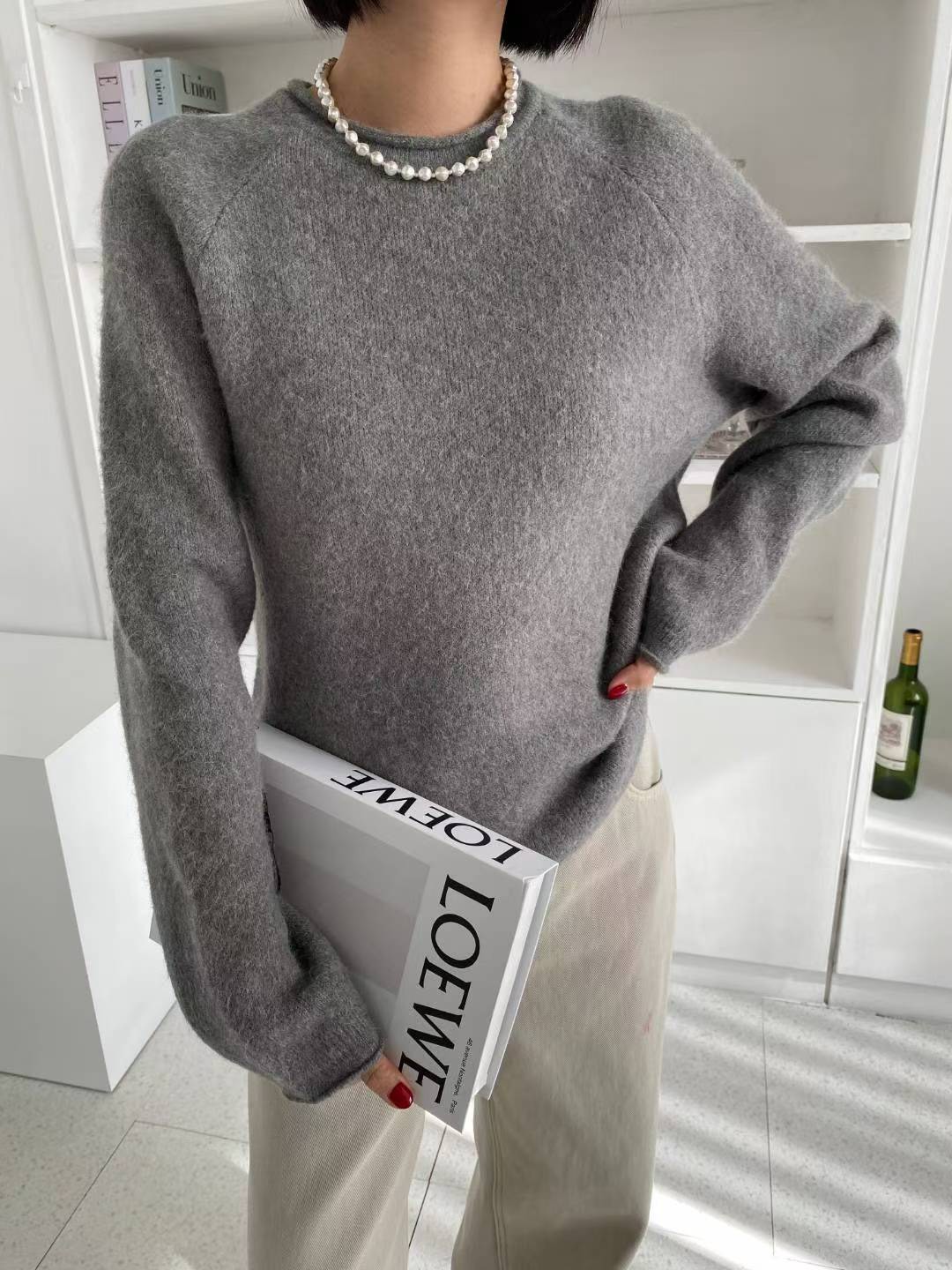 B82.淡雅溫柔必備圓領毛衣