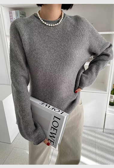 B82.淡雅溫柔必備圓領毛衣
