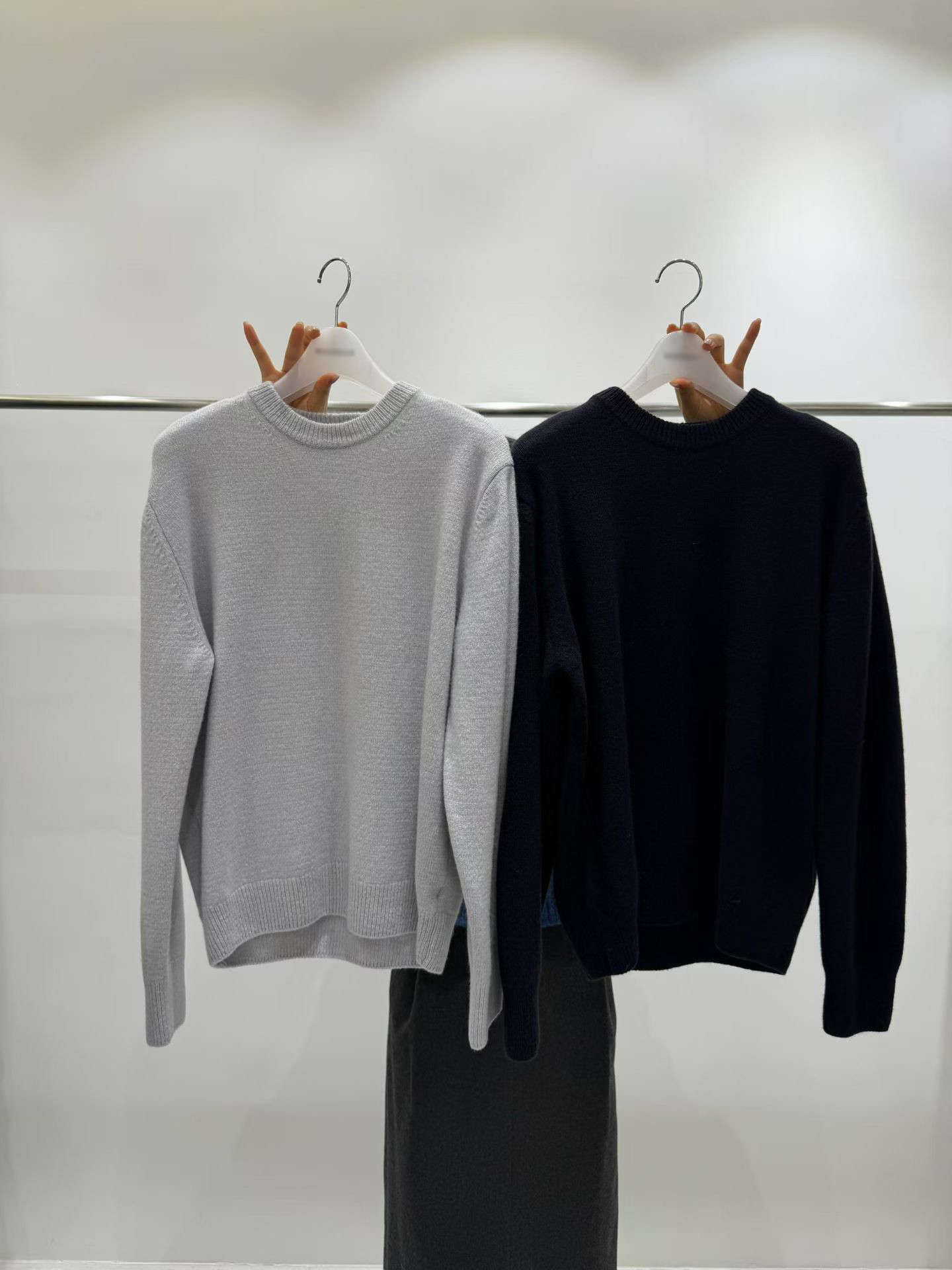 B31.質感家柔和織紋感圓領毛衣