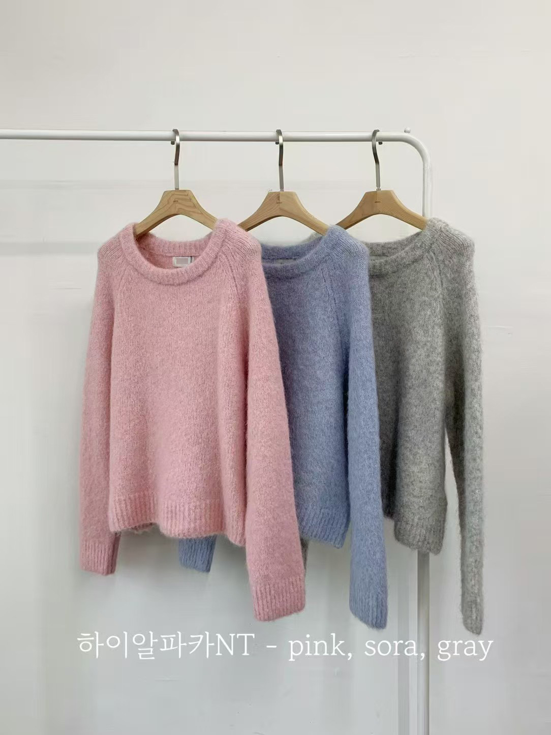 B42.甜甜糖果色羊駝毛衣