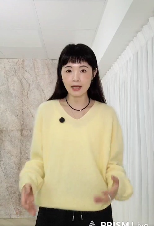 B20.仙氣女孩V領10%CASHMERE毛衣