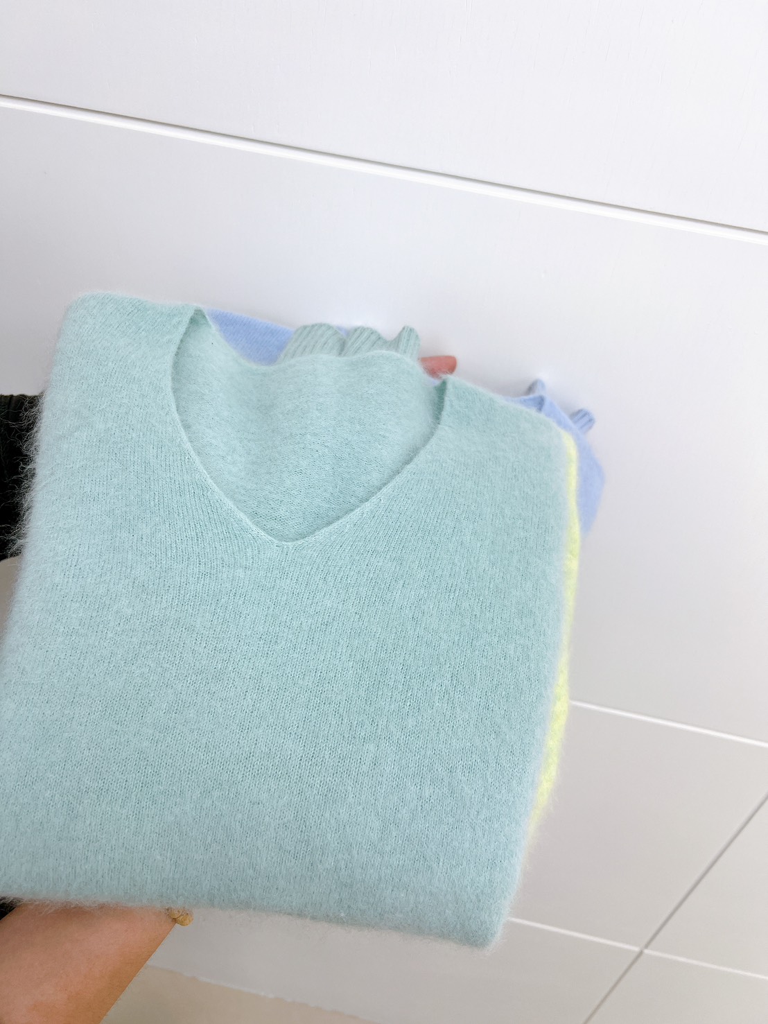 B21.繽紛糖果V領10%cashmere無縫毛衣