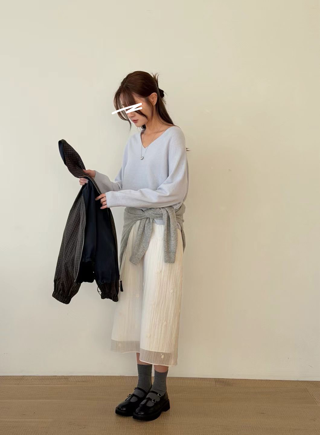 B29.瘦瘦歐膩粉彩V領針織上衣