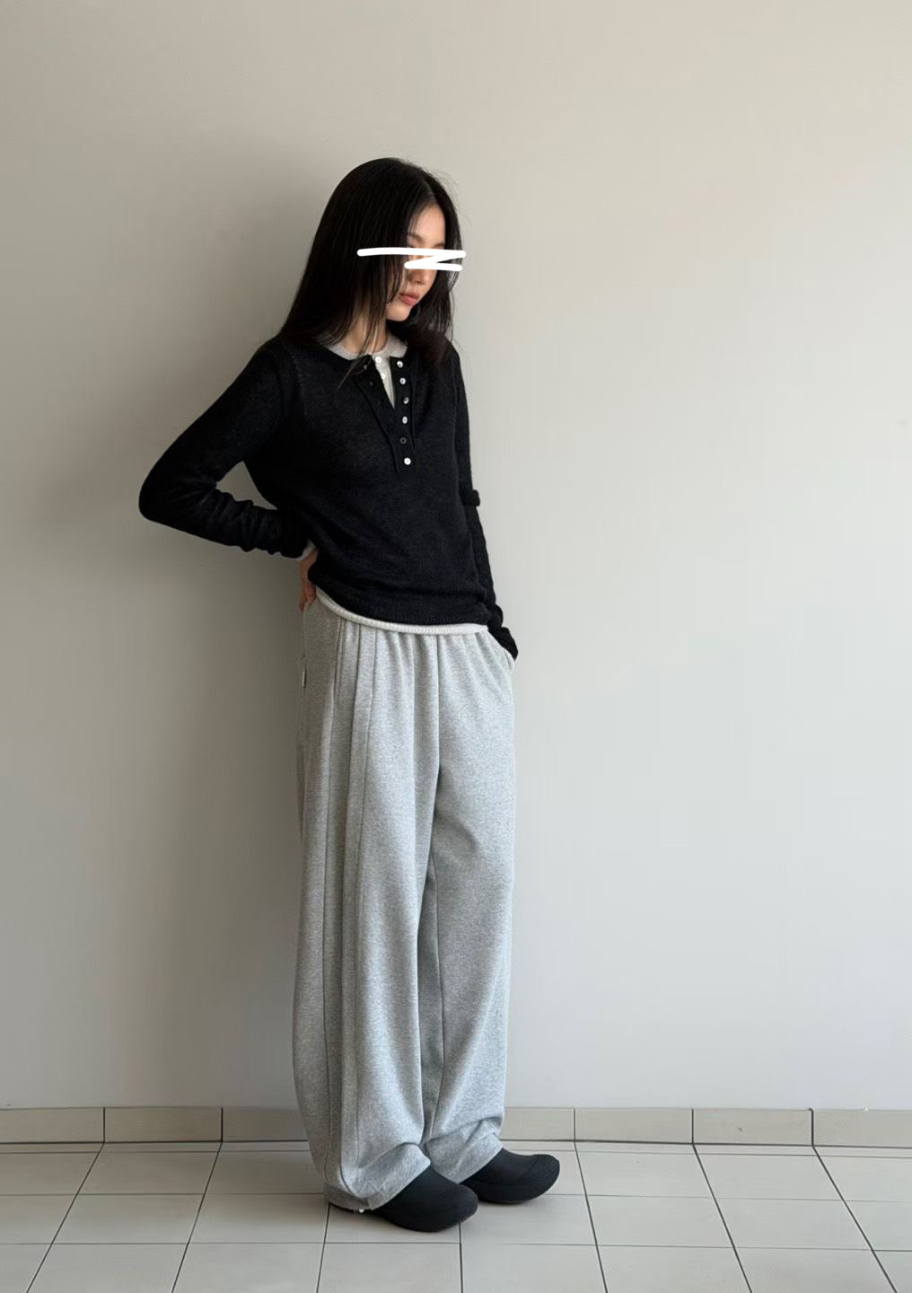 B26.瘦瘦歐膩粉嫩小排釦半門襟毛衣