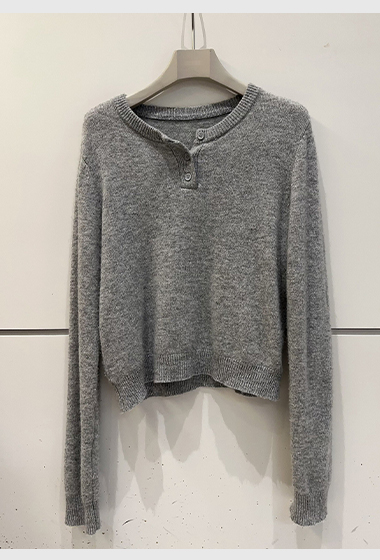 A40.小溫柔排釦100%WOOL毛衣