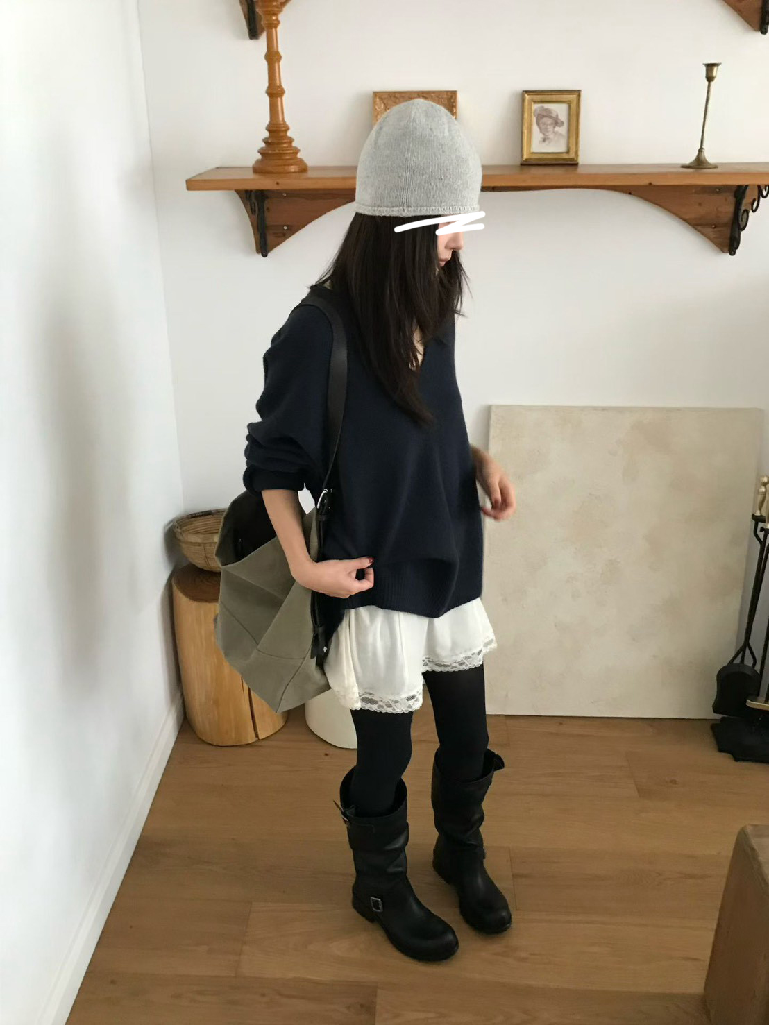 A04.小V家秋日微醺V領毛衣