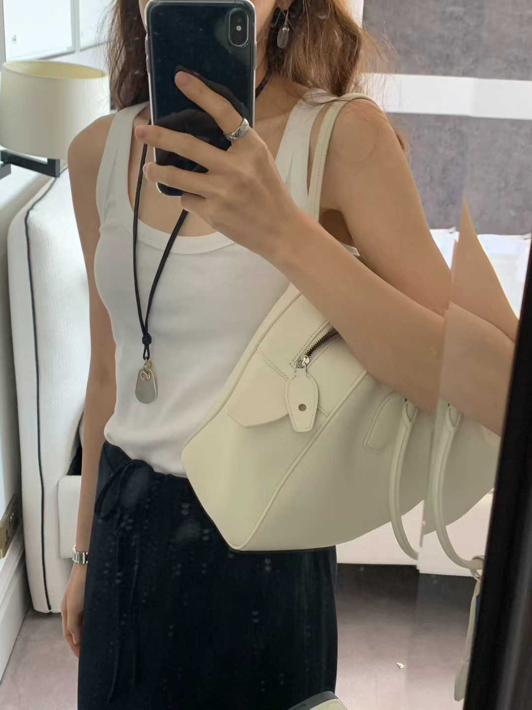 A97.顏值家百搭U領彈性背心