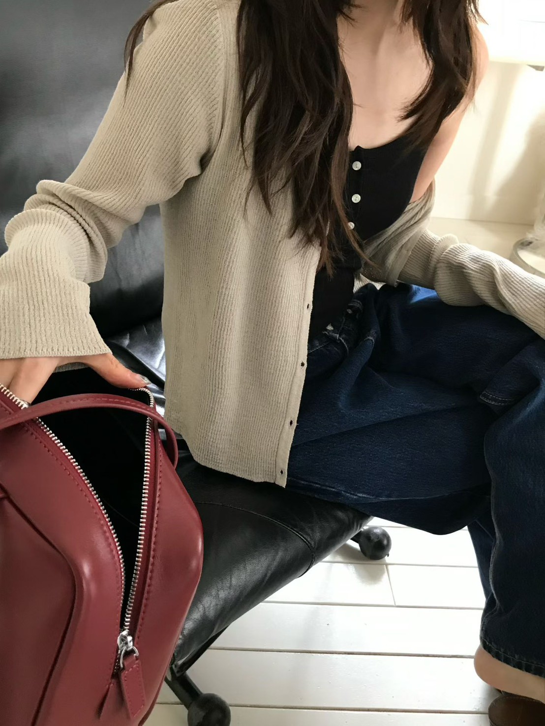 A91.小V家3釦細肩帶背心