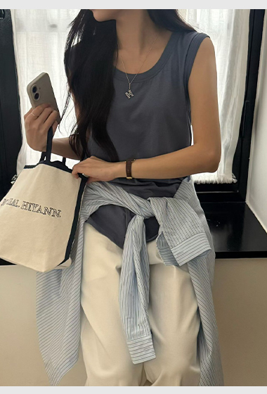 B01.舒適滿分下擺圓弧背心