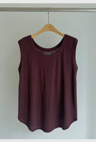 B01.舒適滿分下擺圓弧背心