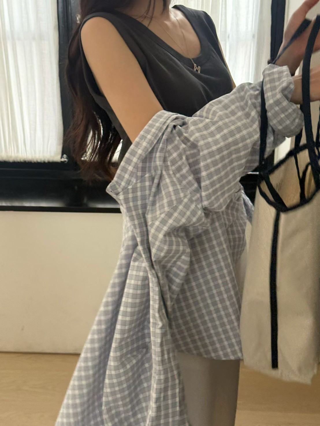 B01.舒適滿分下擺圓弧背心