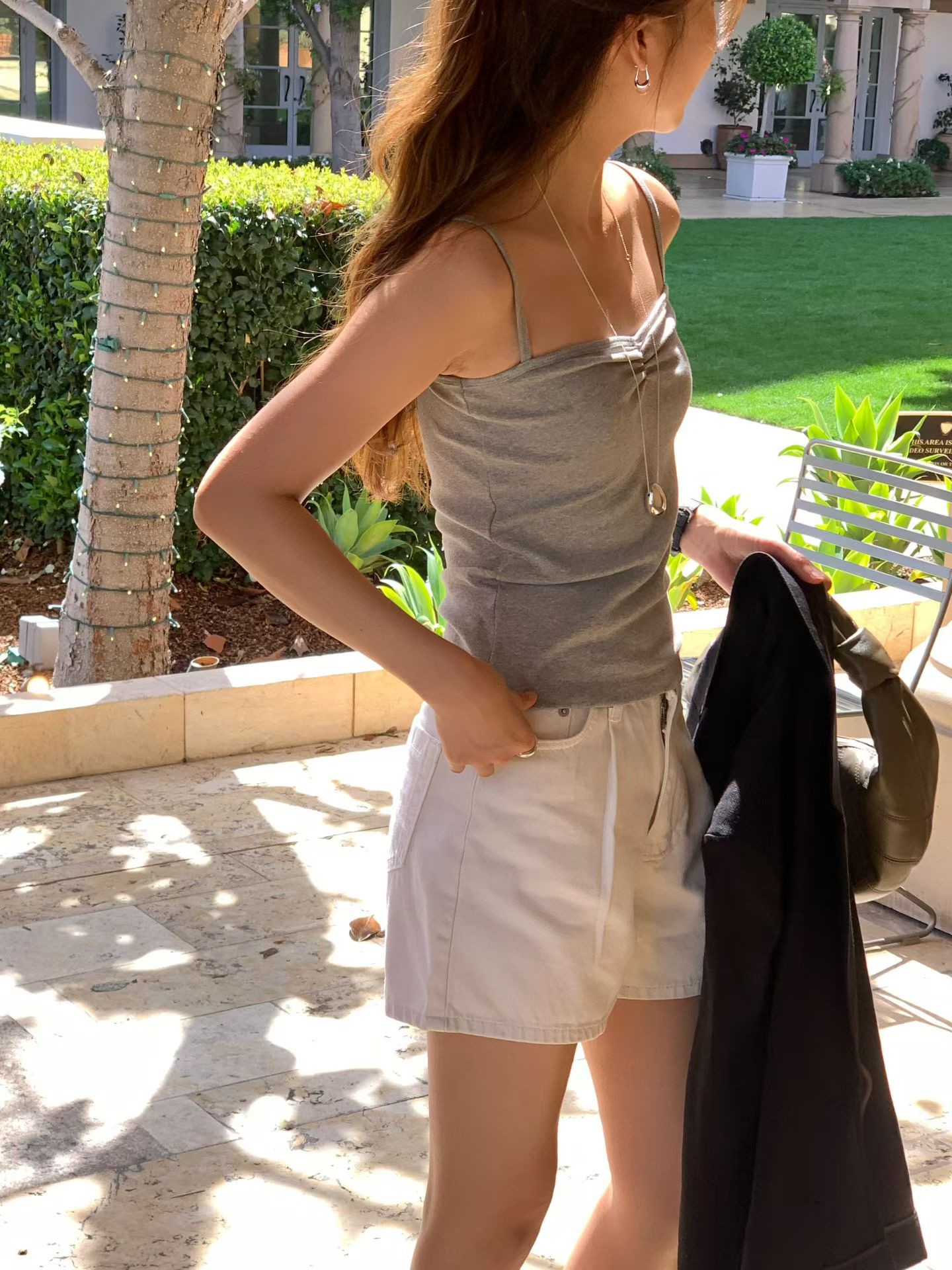 B14.大V家桃心抓皺小背心