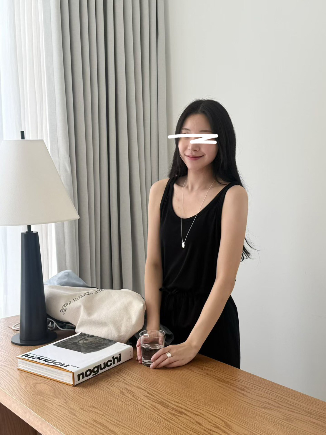 B06.百搭U領彈性背心