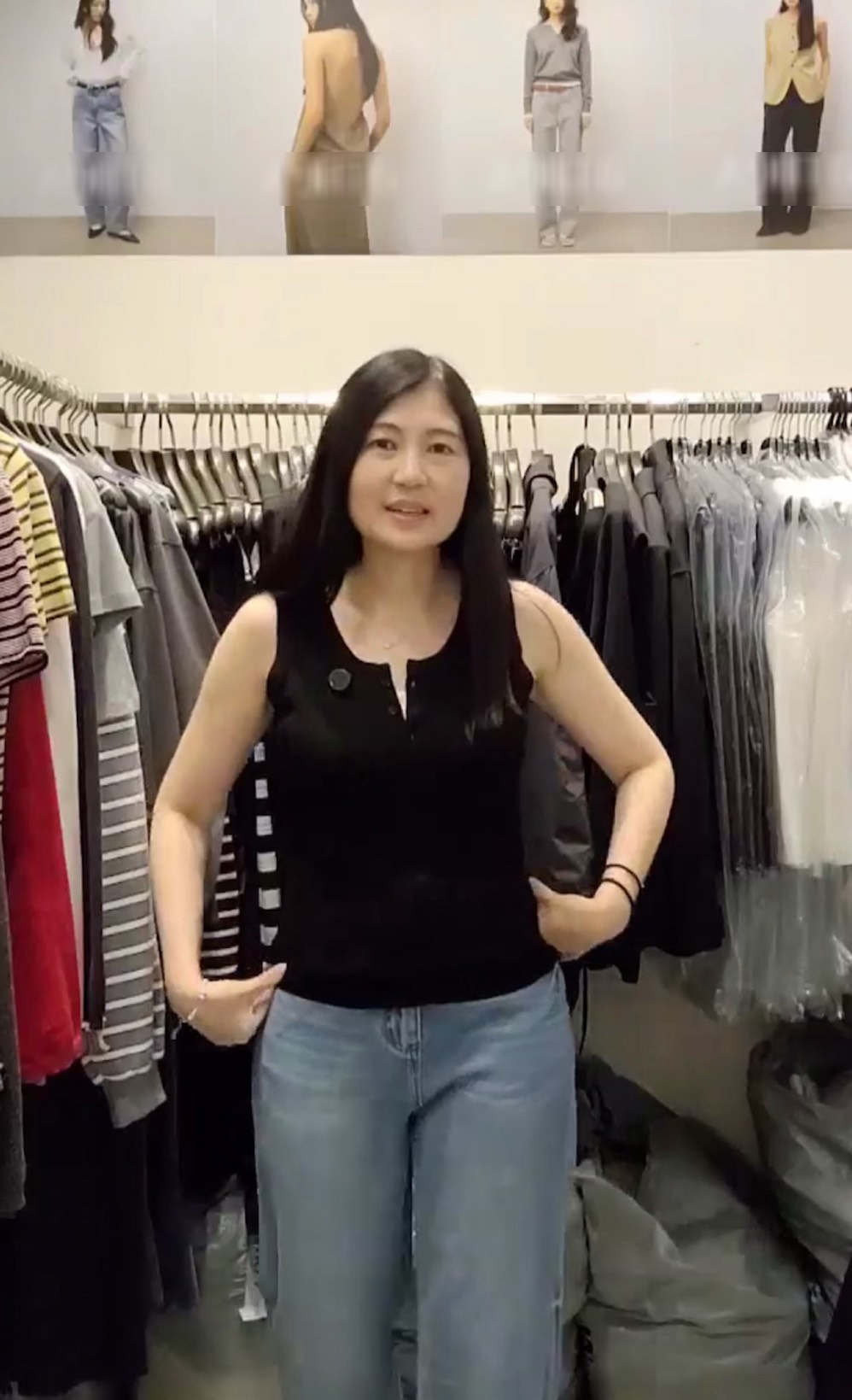 B72.超顯瘦三釦VISCOSE背心