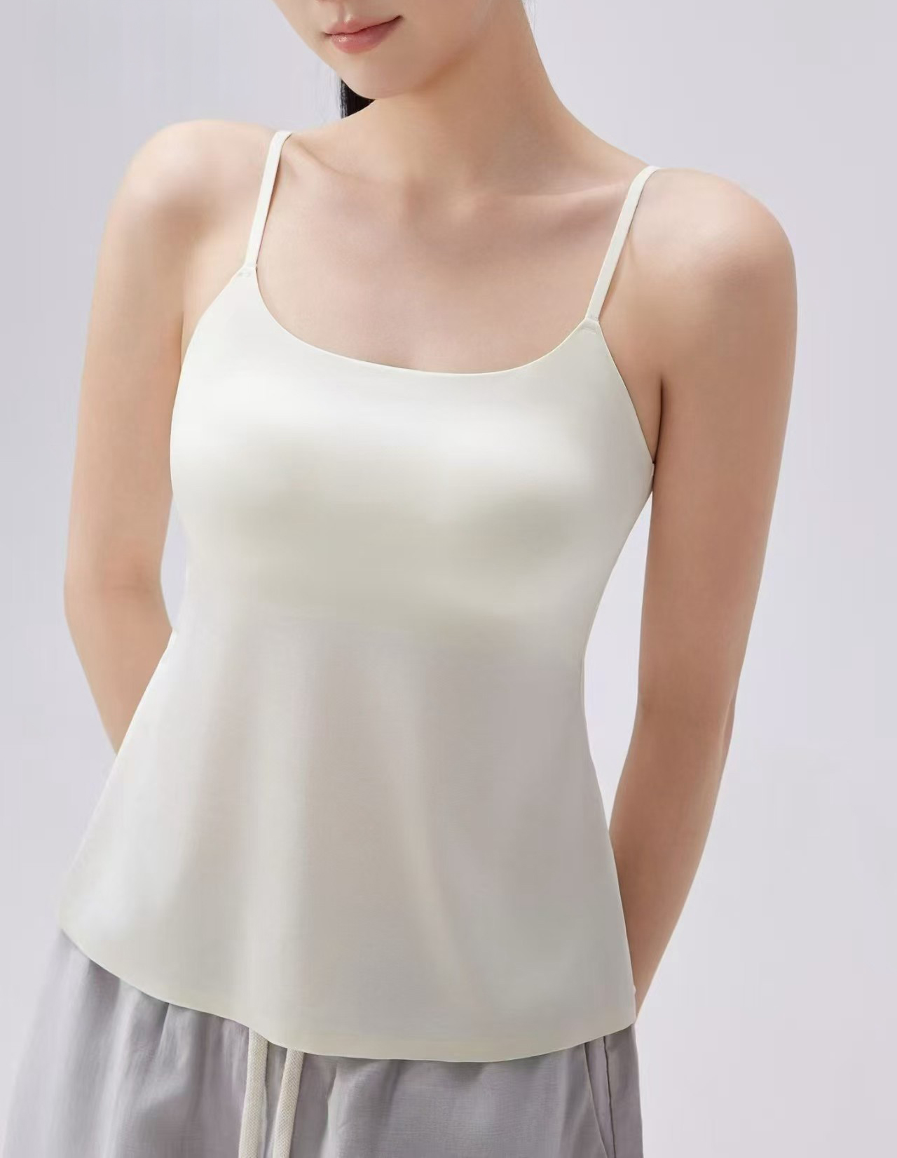 A12.蠶絲光澤美膚BRA背心