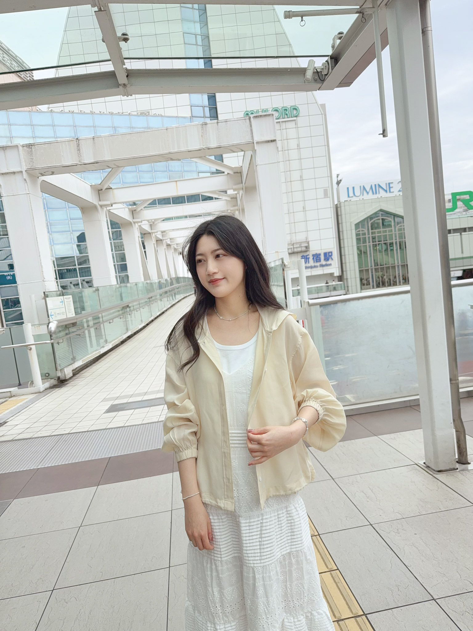 溫柔女孩連帽銅氨纖維薄外套