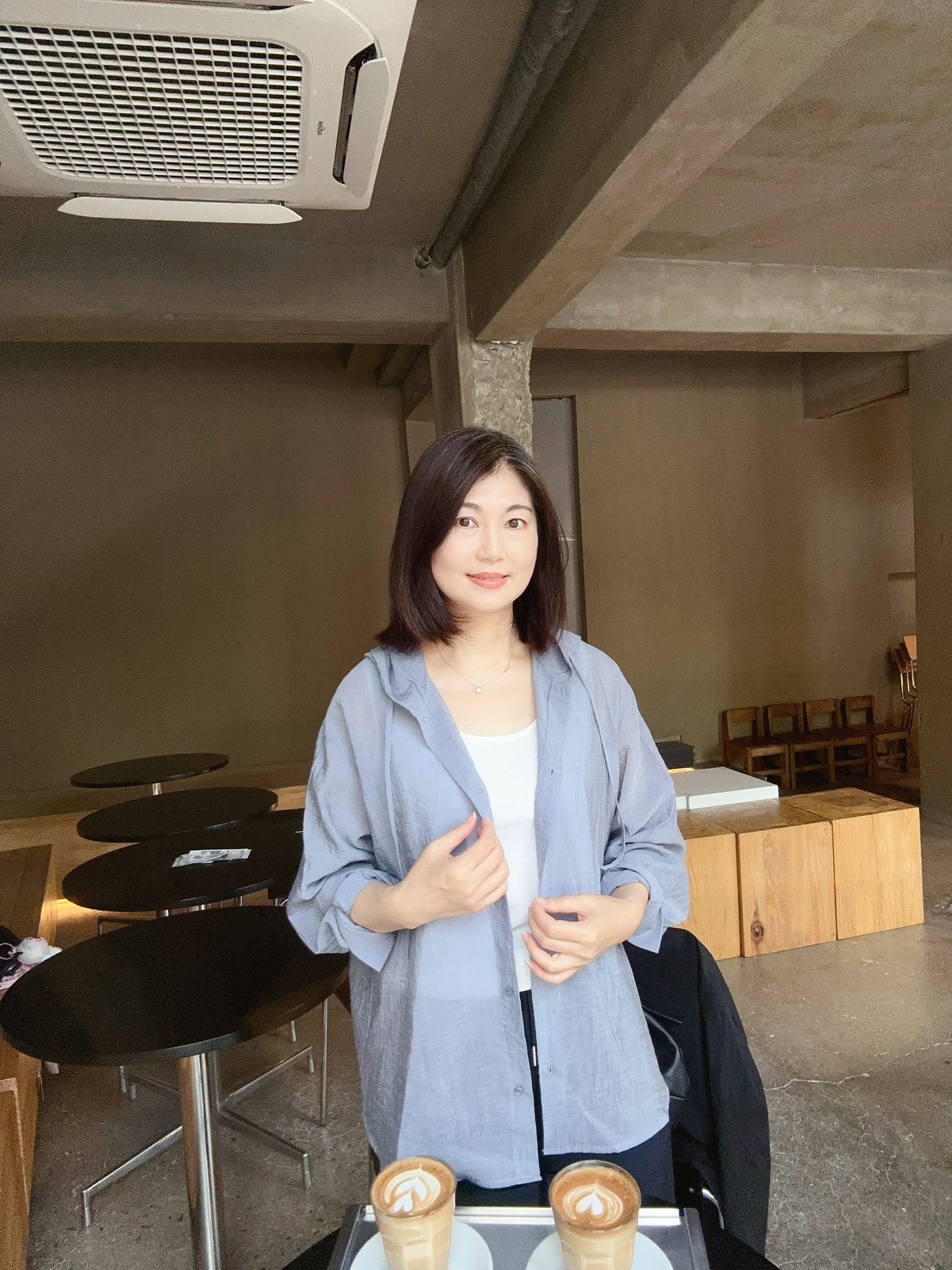 莫蘭迪連帽襯衫外套