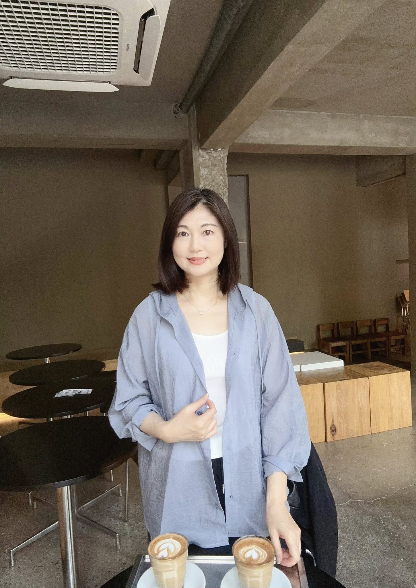 莫蘭迪連帽襯衫外套