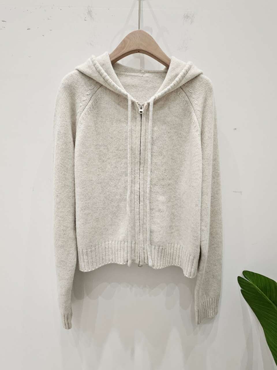 星星家連帽100%WOOL拉鍊外套