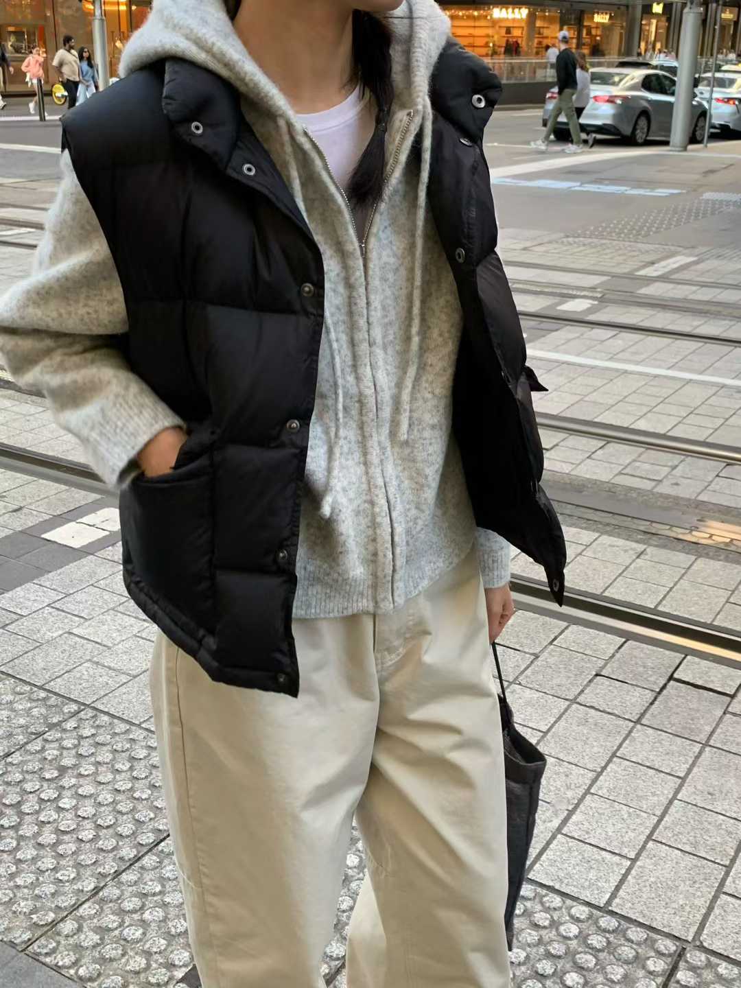 B34.清爽家連帽拉鍊駝羊毛衣外套