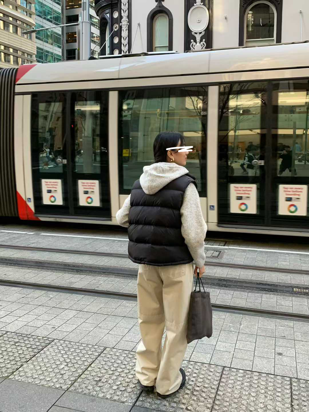 B34.清爽家連帽拉鍊駝羊毛衣外套