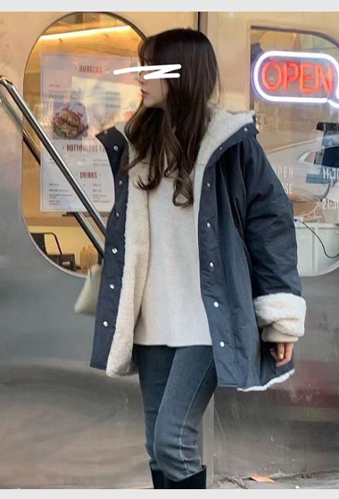 A23.內裡可愛QQ毛防風外套