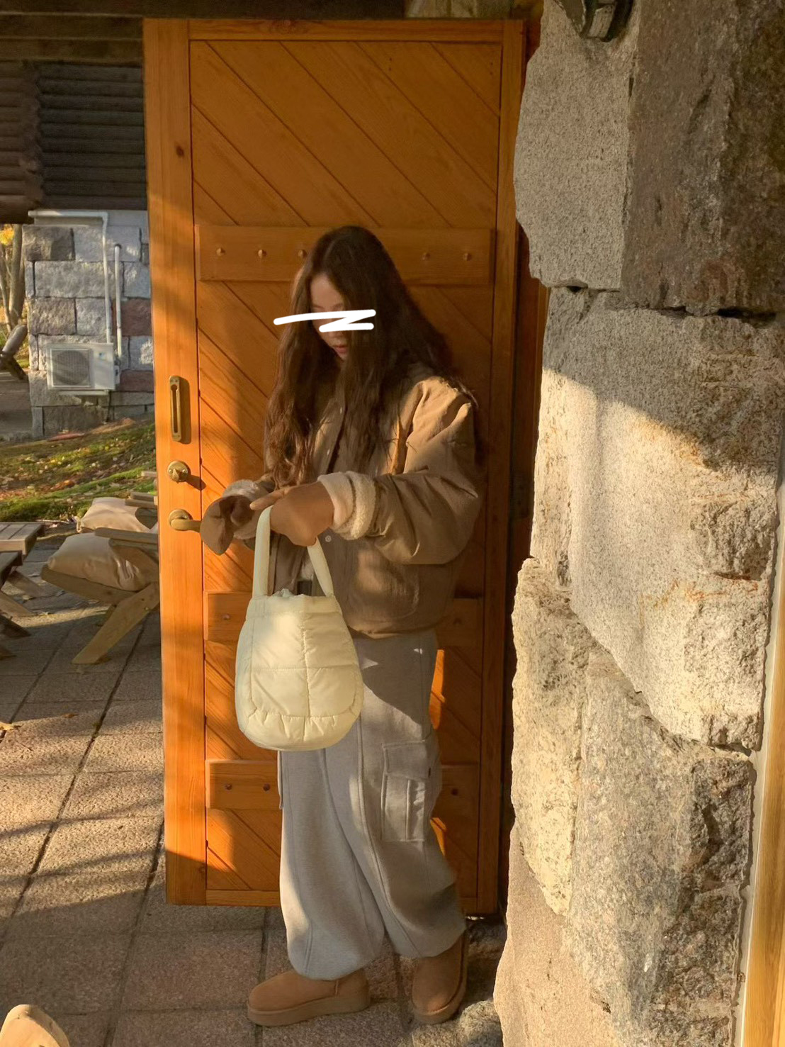 A77.設計款雙面穿圖騰QQ毛連帽外套