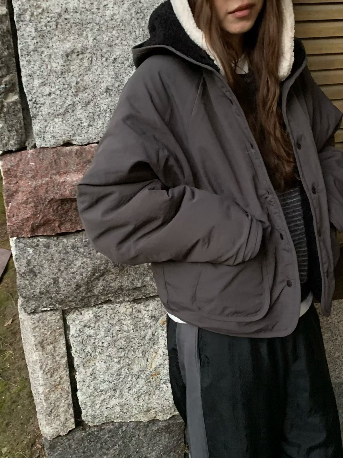 A77.設計款雙面穿圖騰QQ毛連帽外套