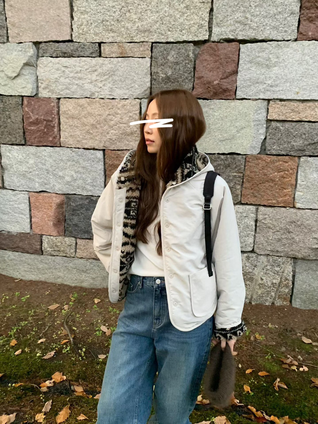 A77.設計款雙面穿圖騰QQ毛連帽外套