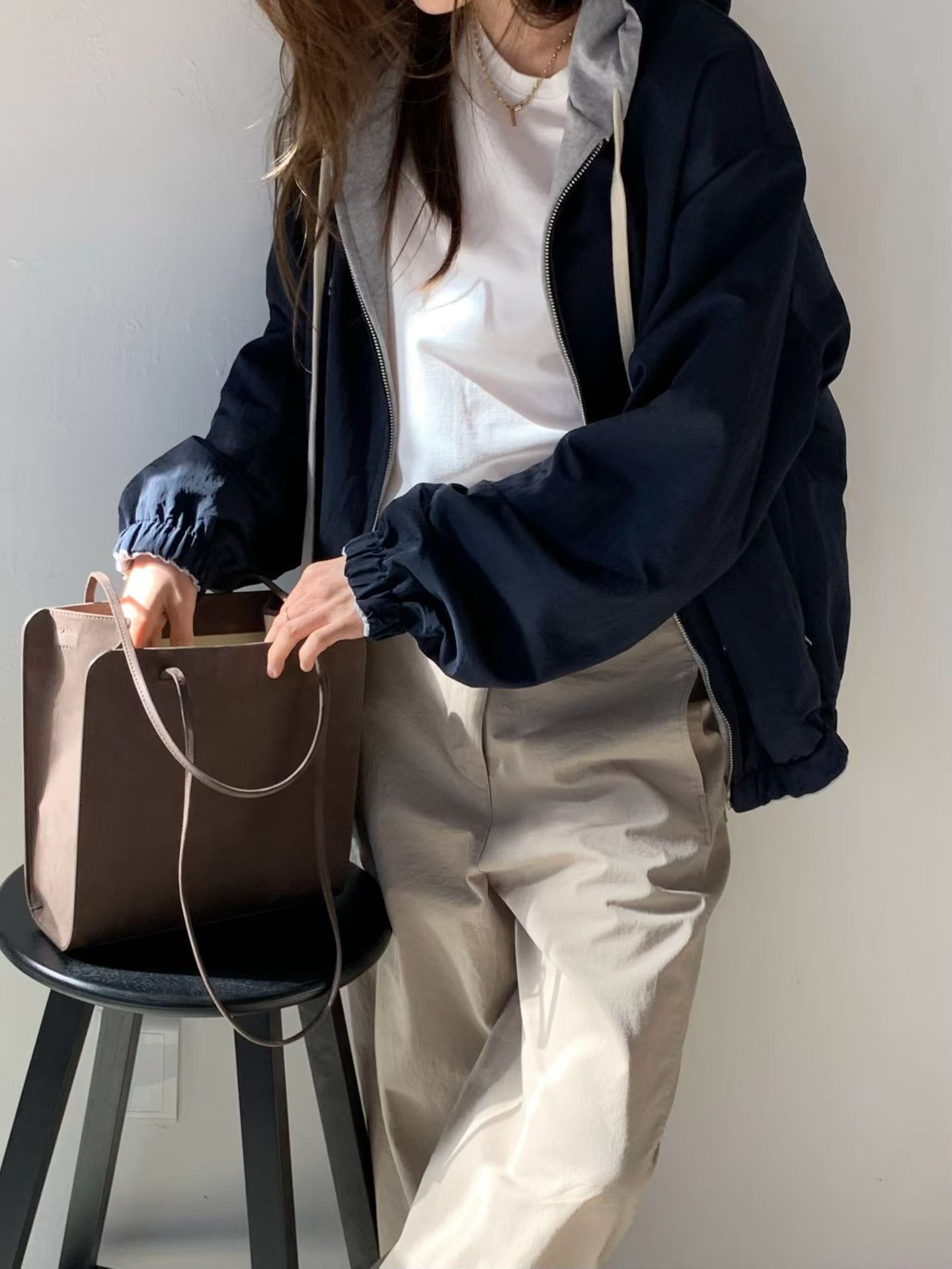 A10.纖瘦家防風雙面連帽外套