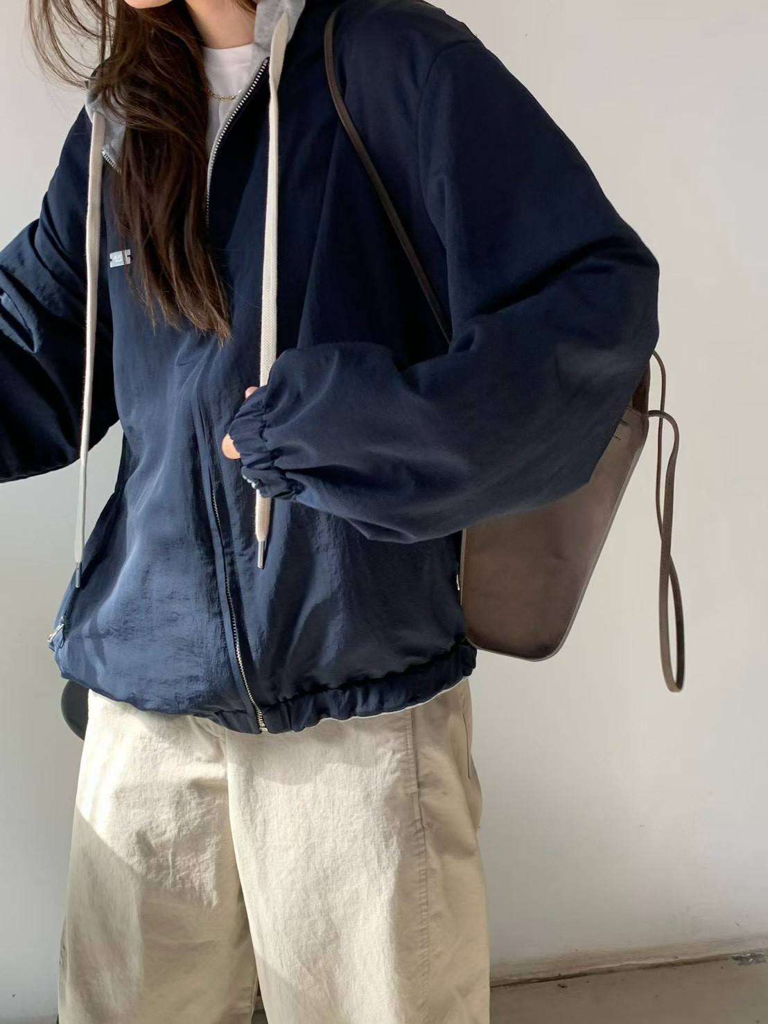 A10.纖瘦家防風雙面連帽外套