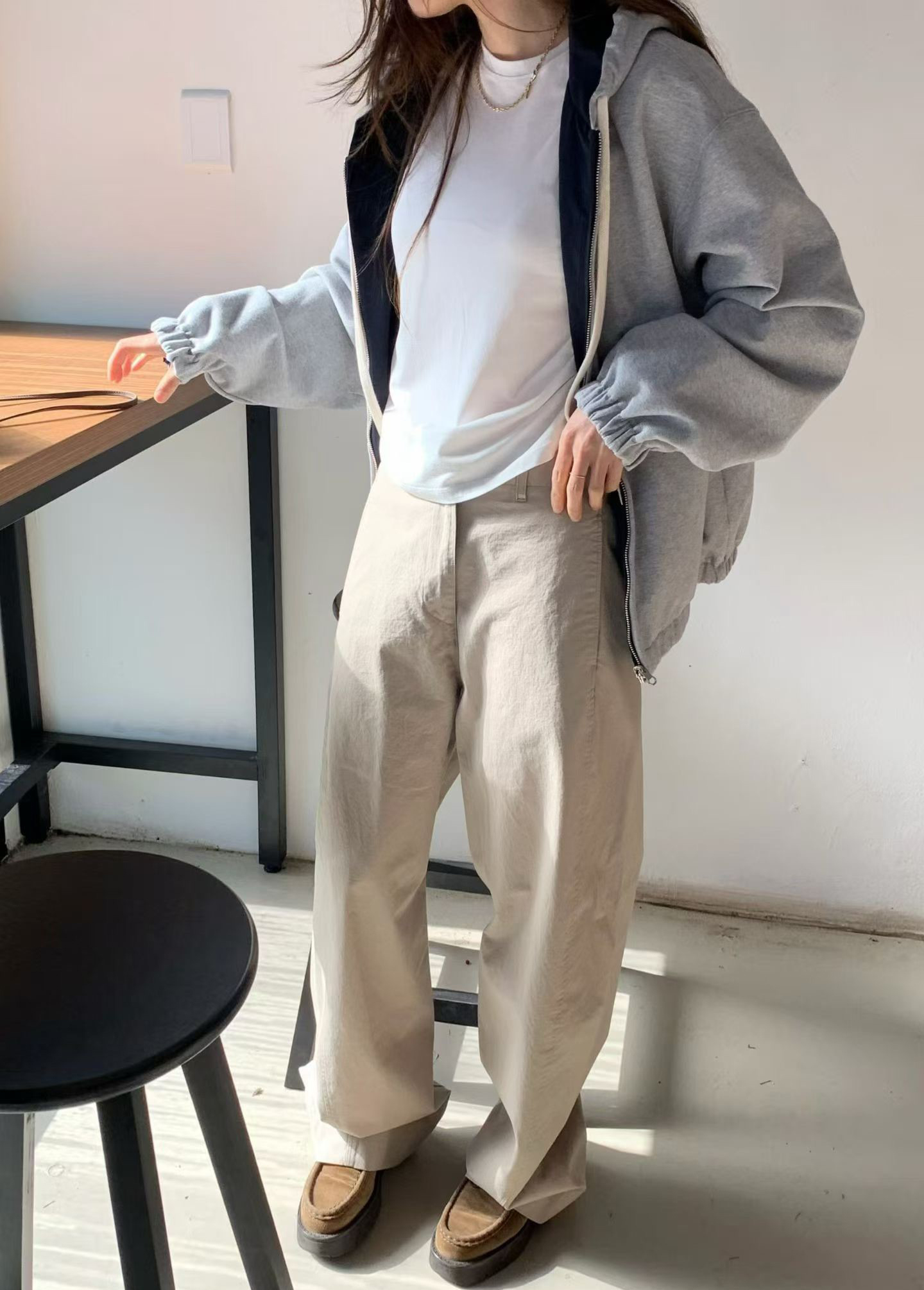 A10.纖瘦家防風雙面連帽外套