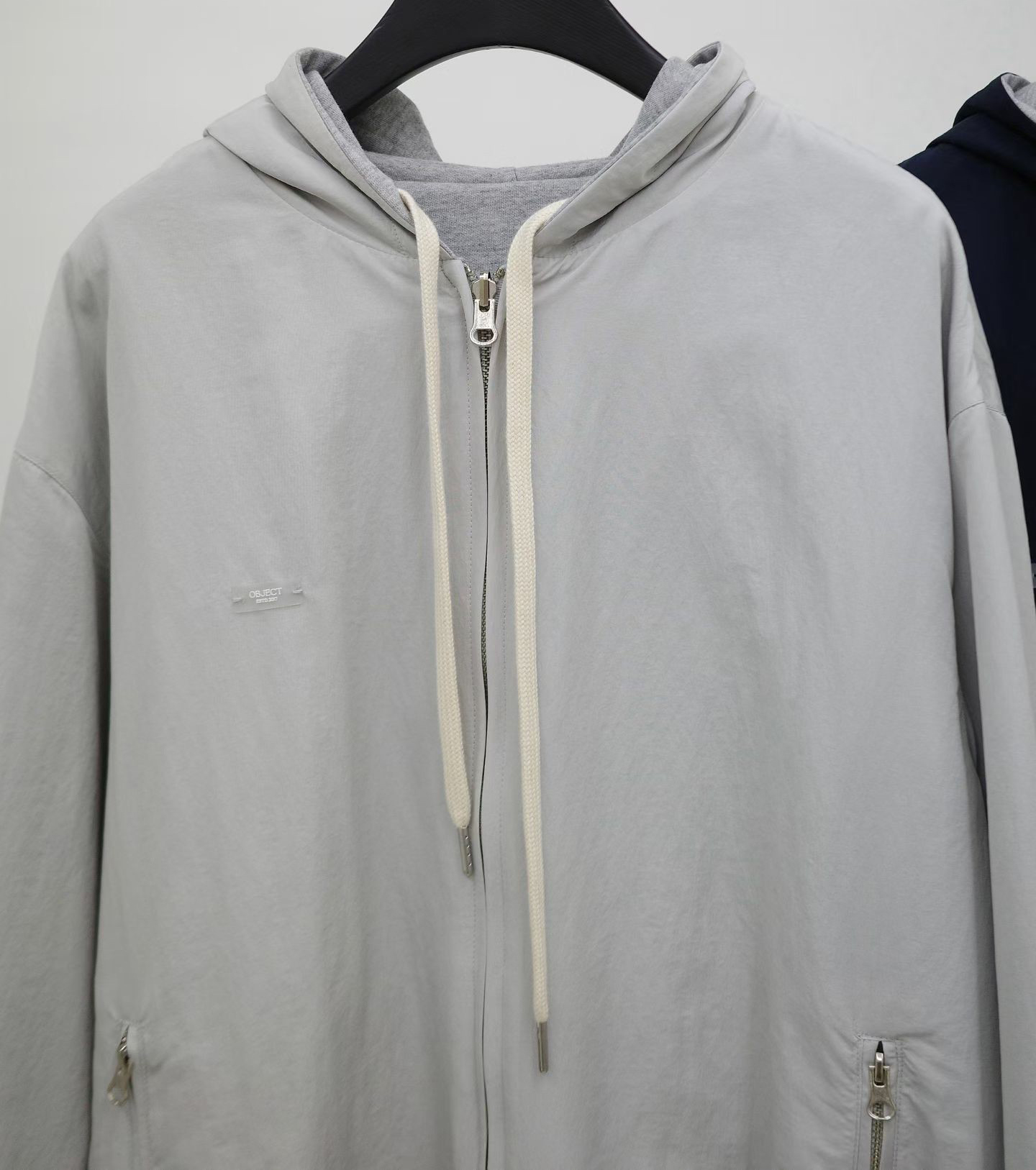 A10.纖瘦家防風雙面連帽外套