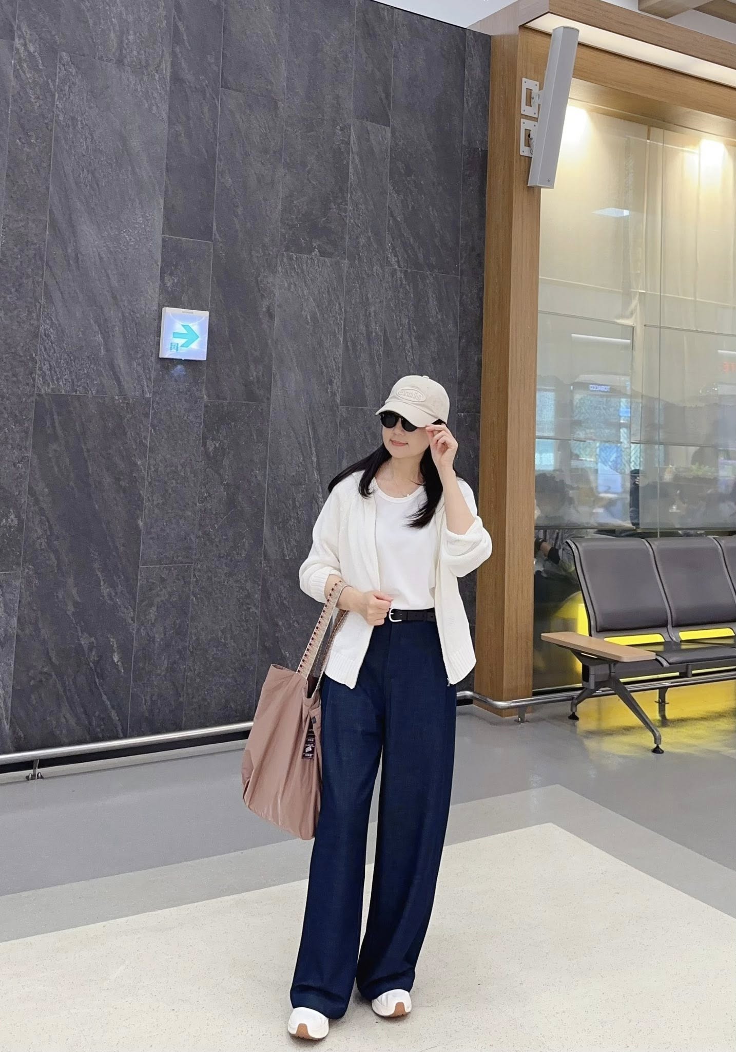 B123.星星家30%韓紙新布料連帽外套