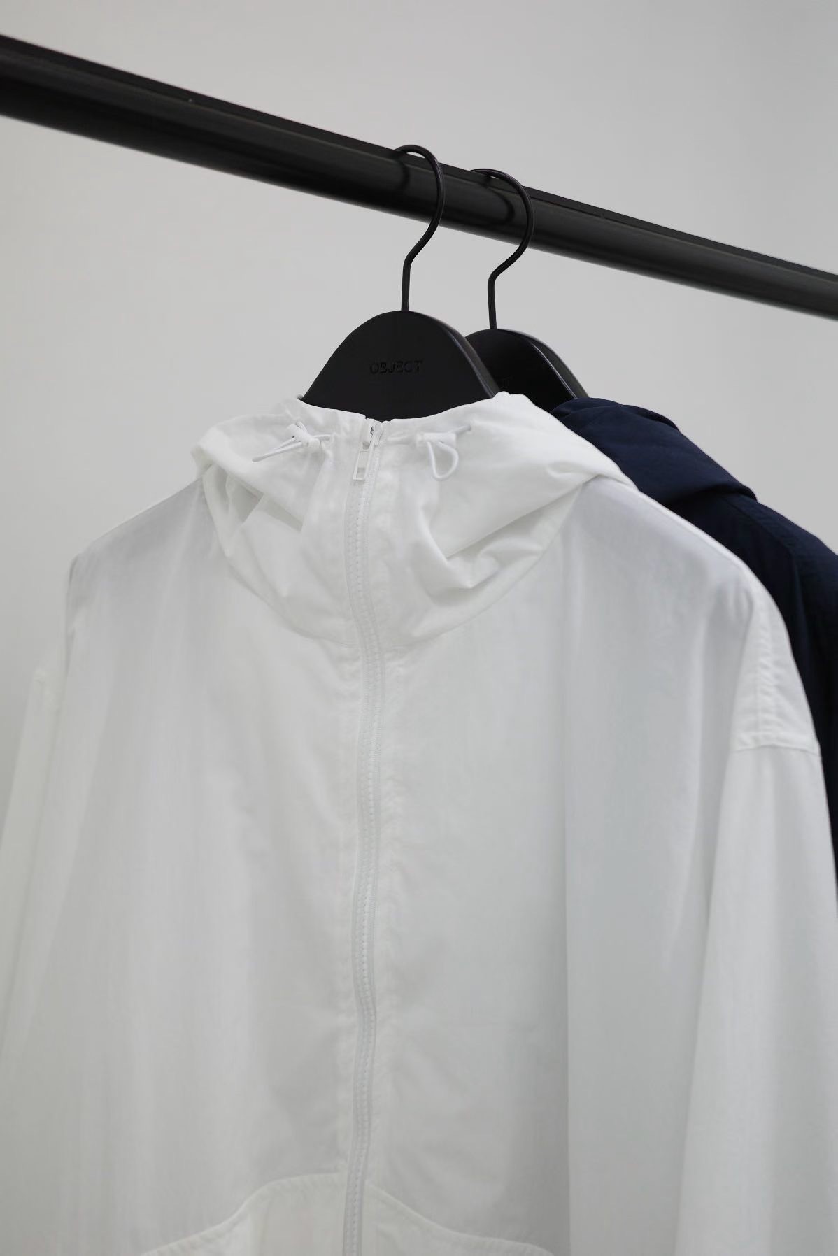 B106.纖瘦家時尚防風連帽外套