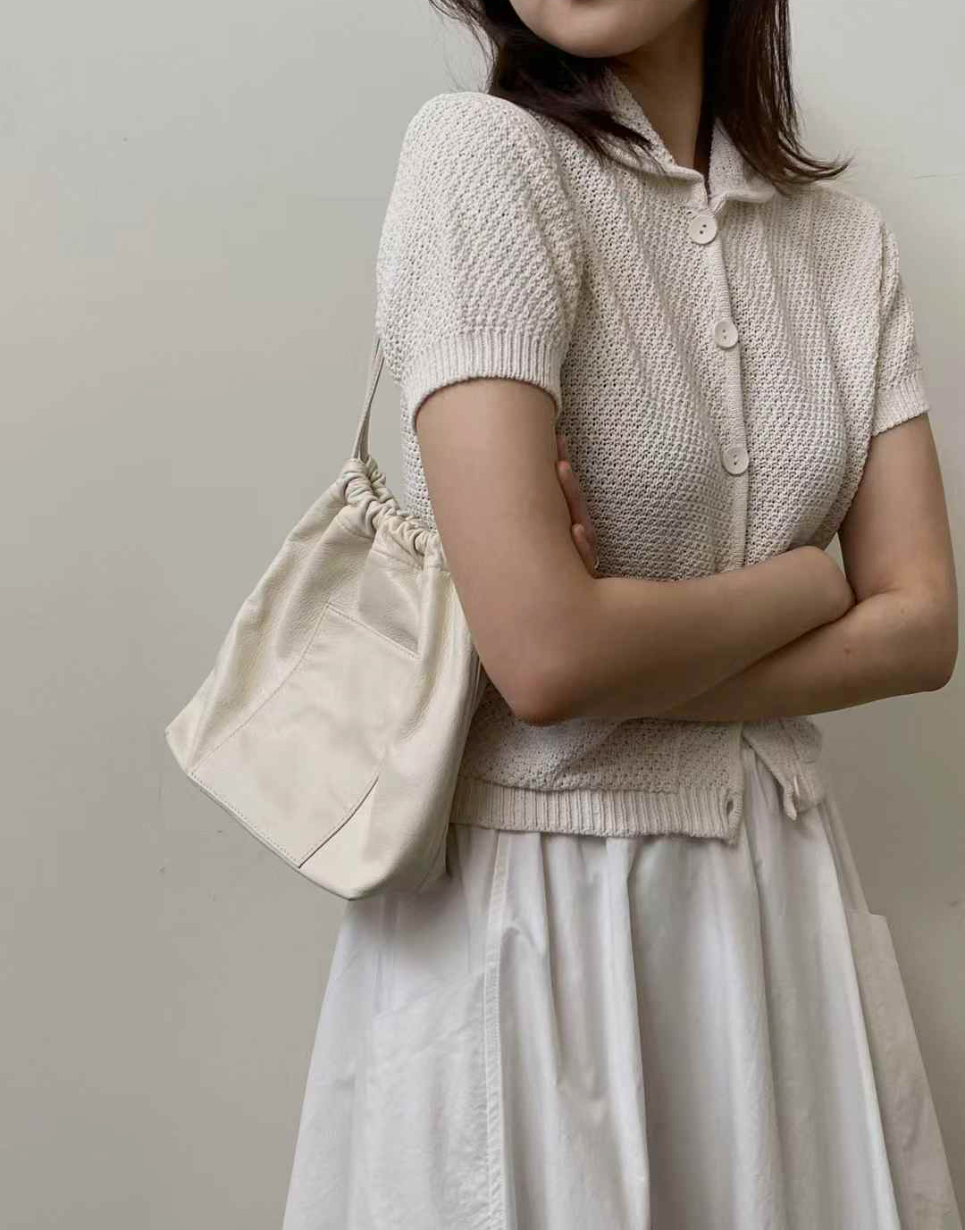 A85.質感家可愛圓翻領短袖針織