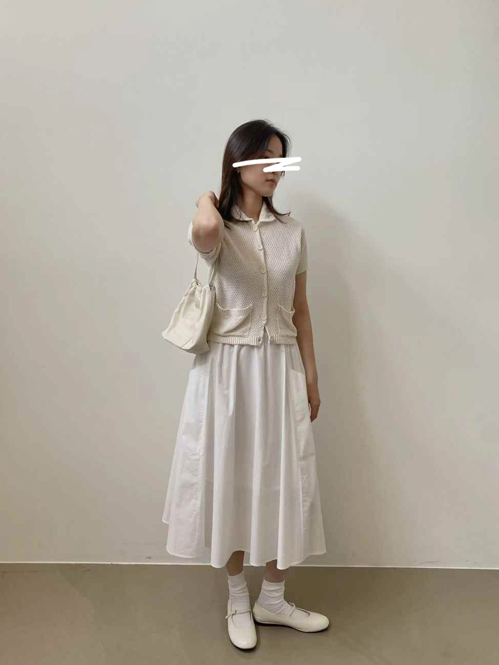 A85.質感家可愛圓翻領短袖針織