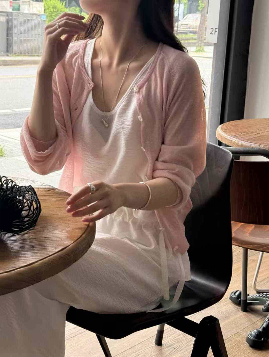 A48.瘦瘦歐膩排釦針織外套