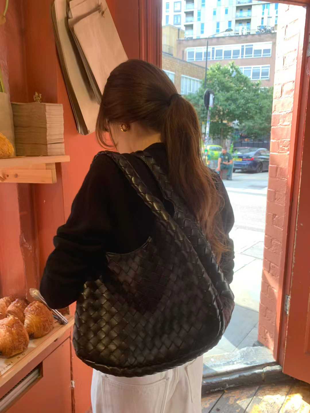 A24.顏值家V領100%MERINO WOOL無縫外套
